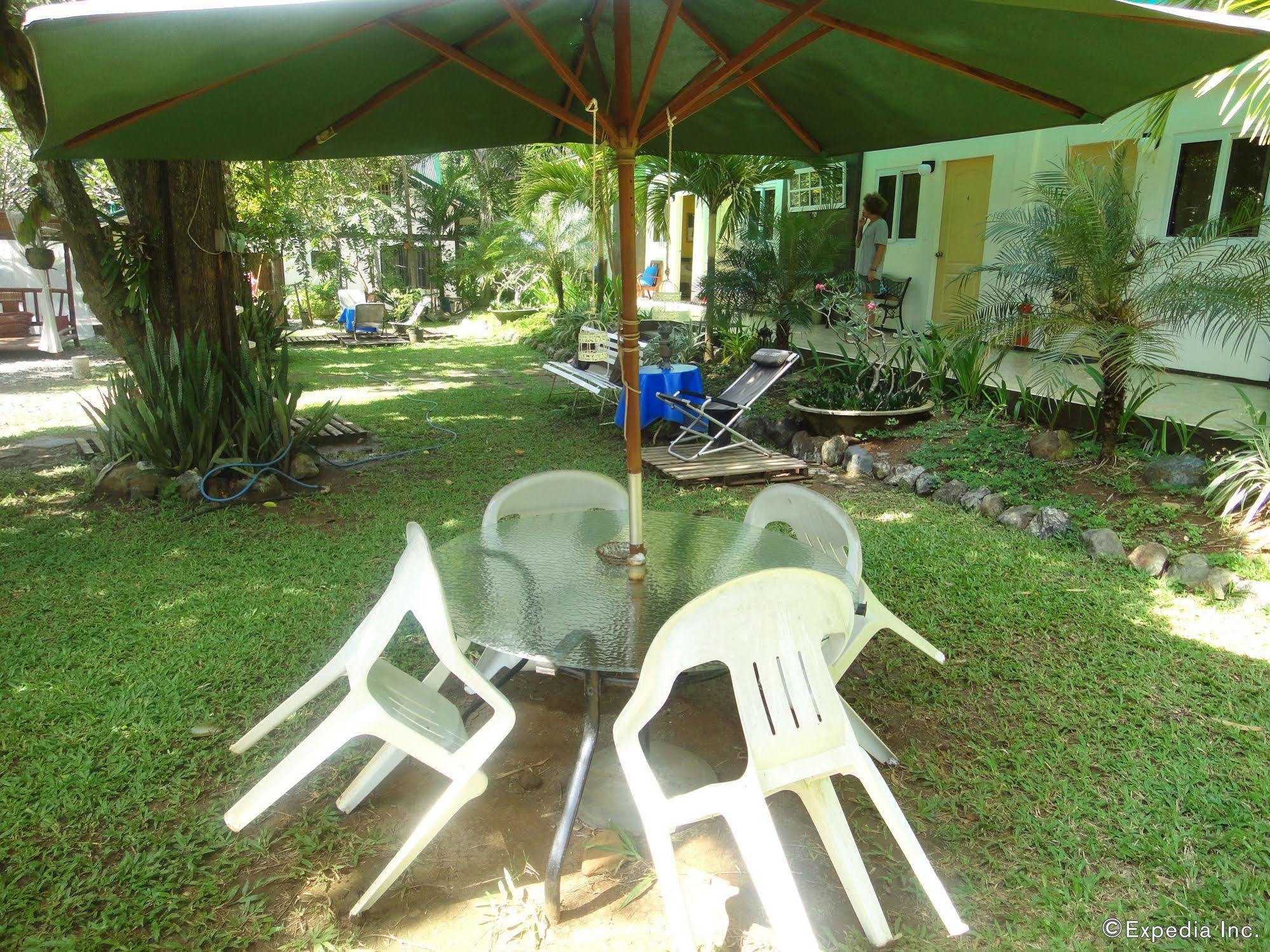 By The Bay, Jacana Bed & Breakfast Puerto Princesa Bagian luar foto