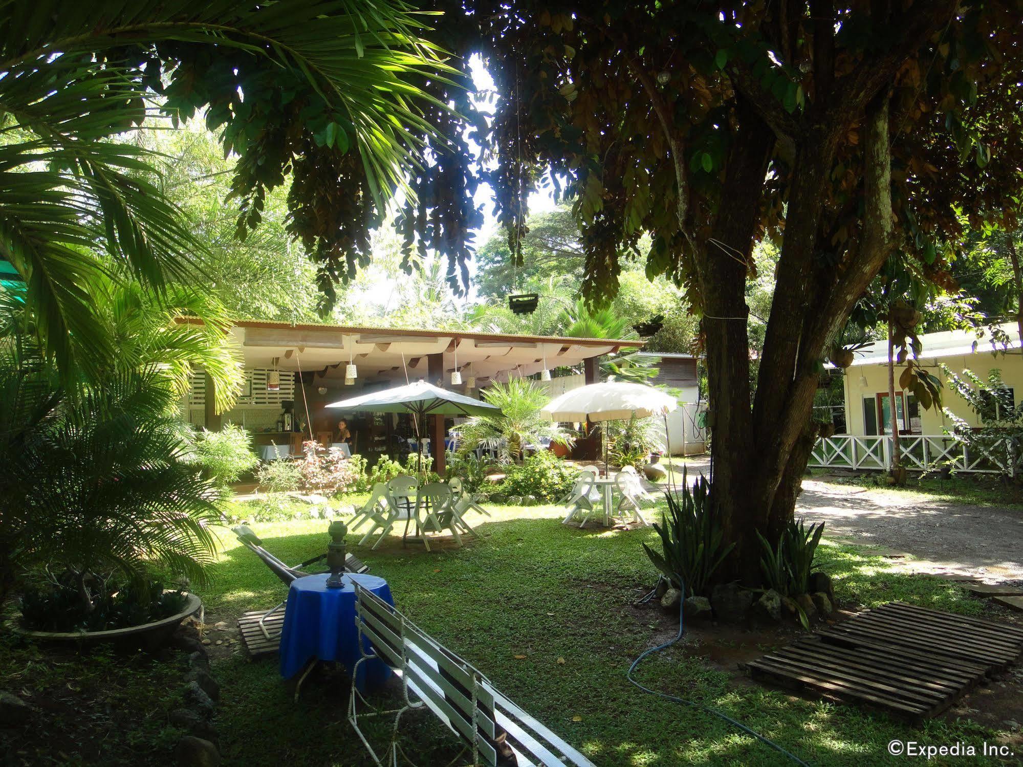 By The Bay, Jacana Bed & Breakfast Puerto Princesa Bagian luar foto